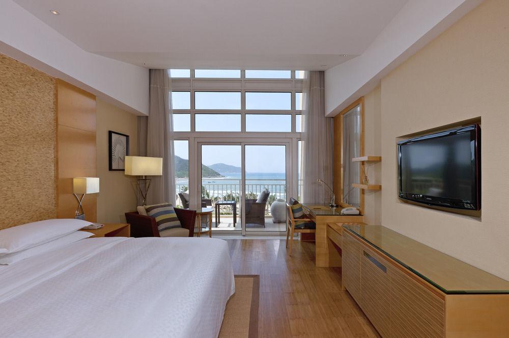 Four Points By Sheraton Shenzhou Peninsula Resort Wanning Buitenkant foto