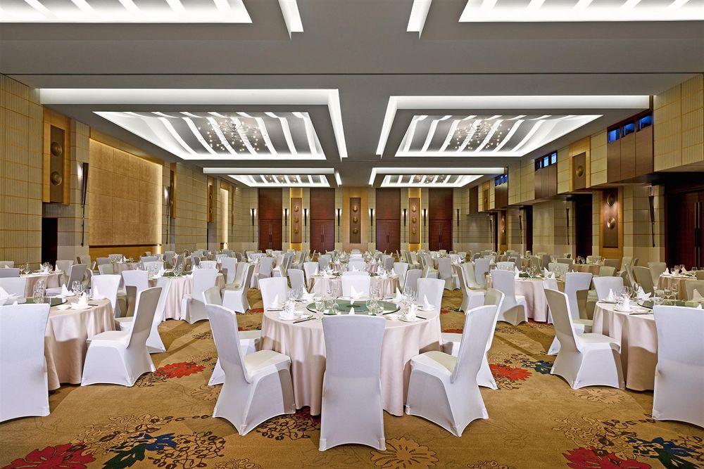 Four Points By Sheraton Shenzhou Peninsula Resort Wanning Buitenkant foto