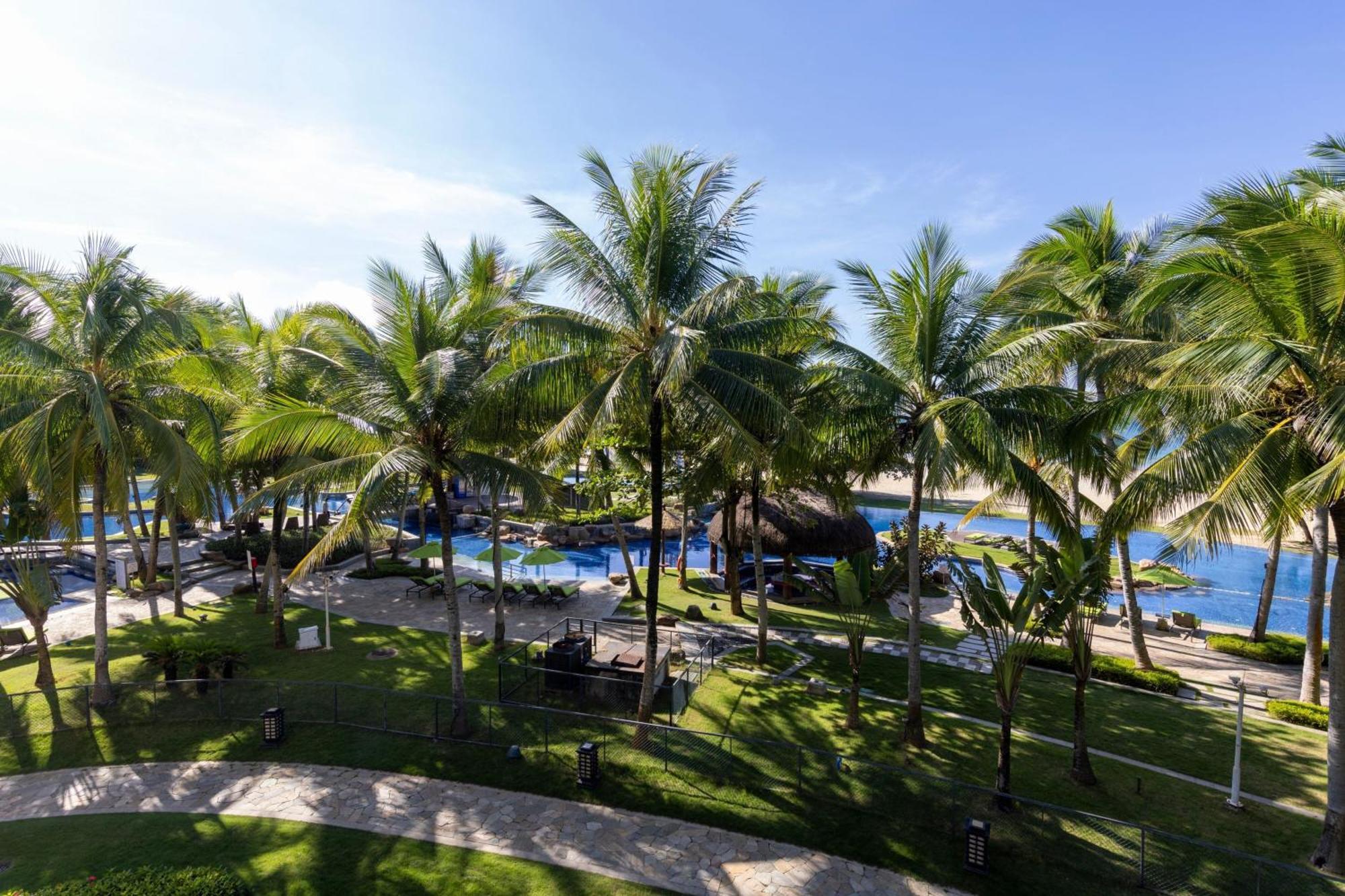 Four Points By Sheraton Shenzhou Peninsula Resort Wanning Buitenkant foto