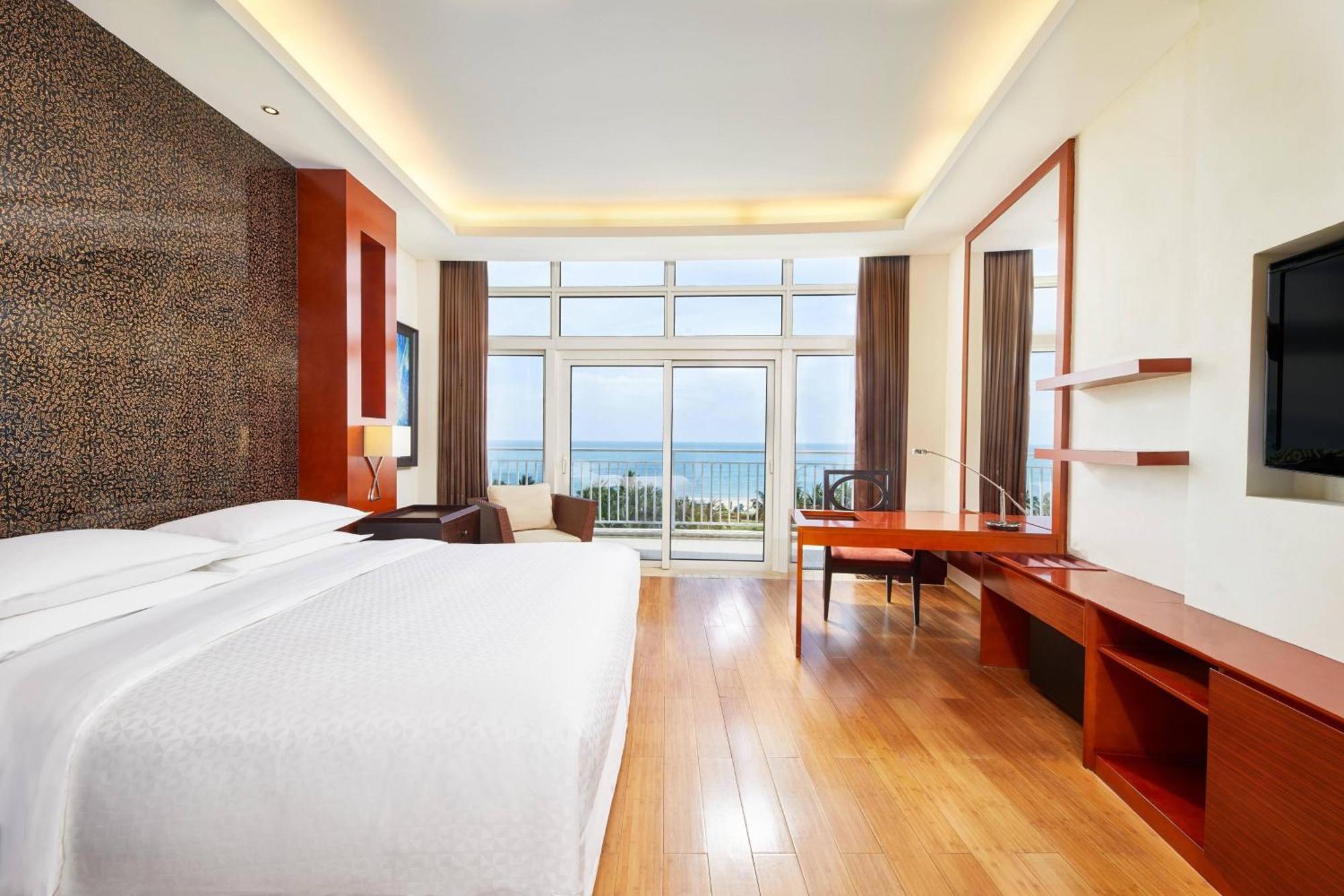 Four Points By Sheraton Shenzhou Peninsula Resort Wanning Buitenkant foto