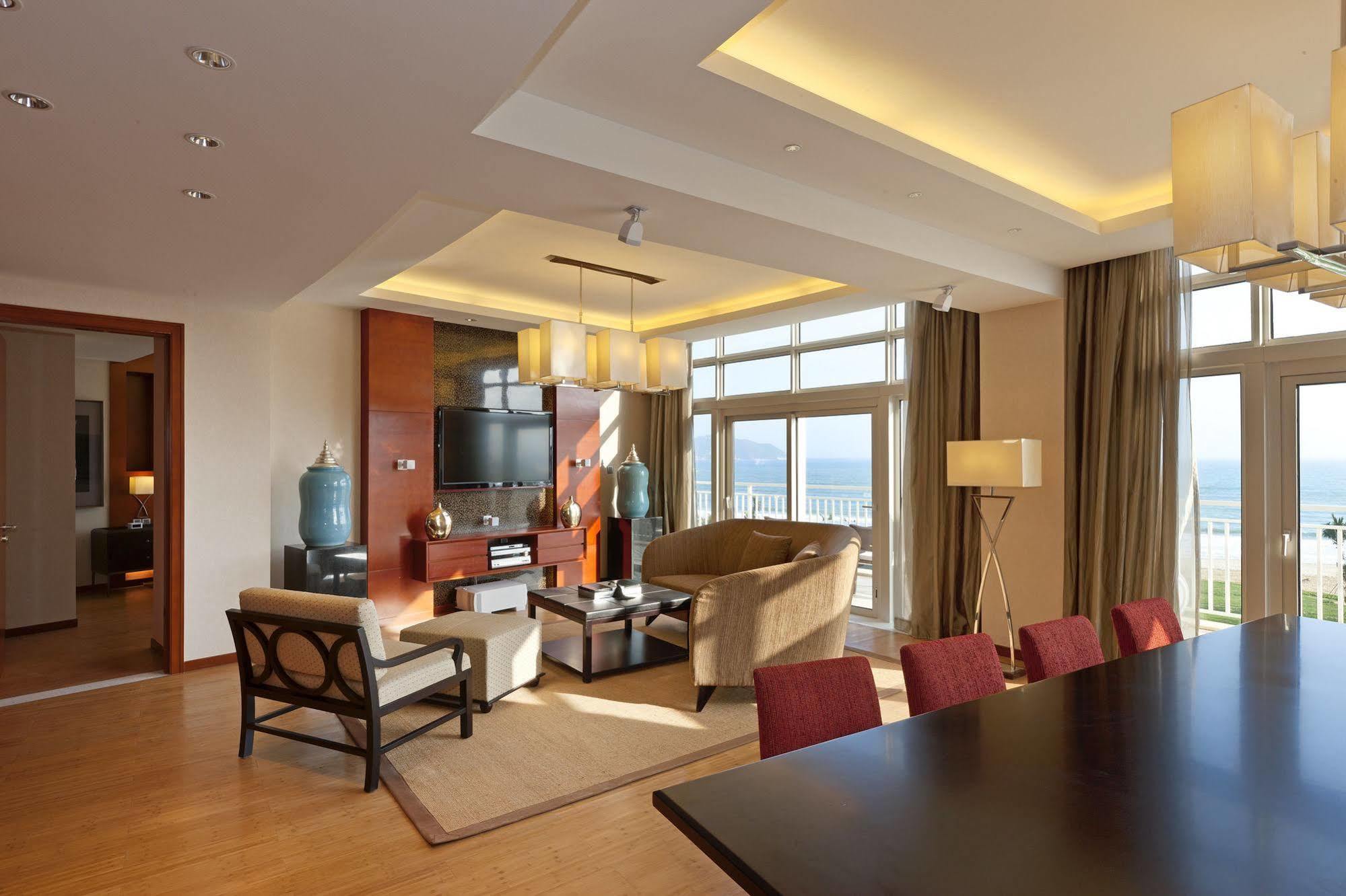 Four Points By Sheraton Shenzhou Peninsula Resort Wanning Buitenkant foto