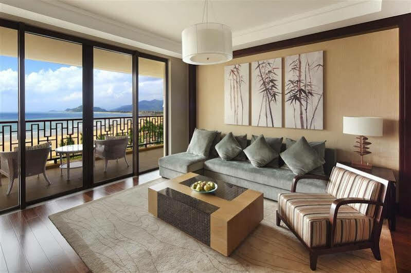 Four Points By Sheraton Shenzhou Peninsula Resort Wanning Buitenkant foto