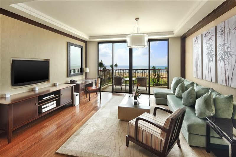 Four Points By Sheraton Shenzhou Peninsula Resort Wanning Buitenkant foto